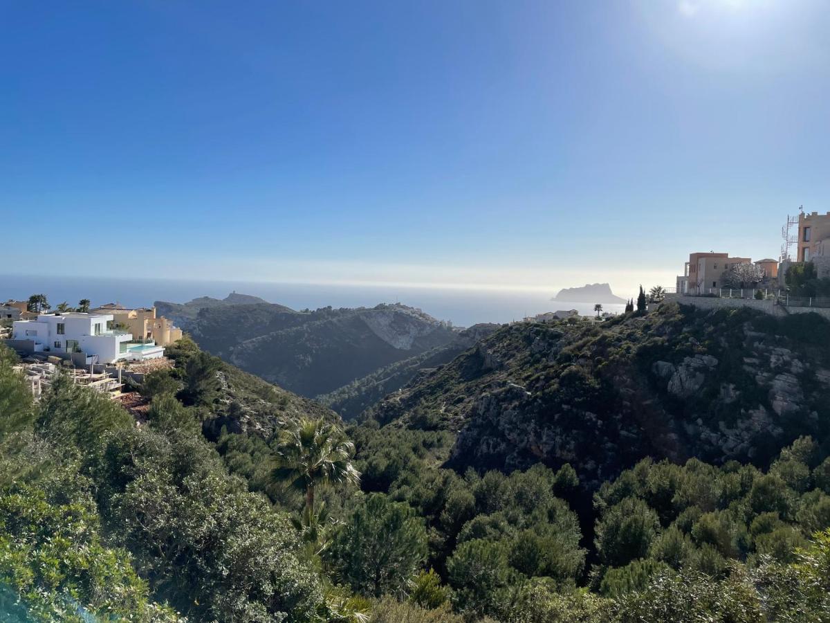 Tranquility, Sun, Breathtaking Views & 7 Minutes Drive To Sea Apartment Benitachell Exterior photo